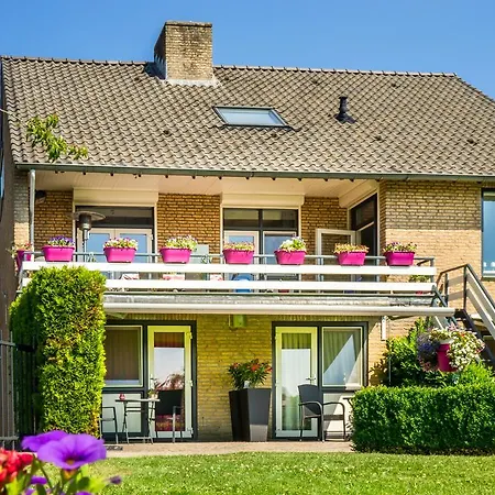 Bed and breakfast Panorama Sousberg En